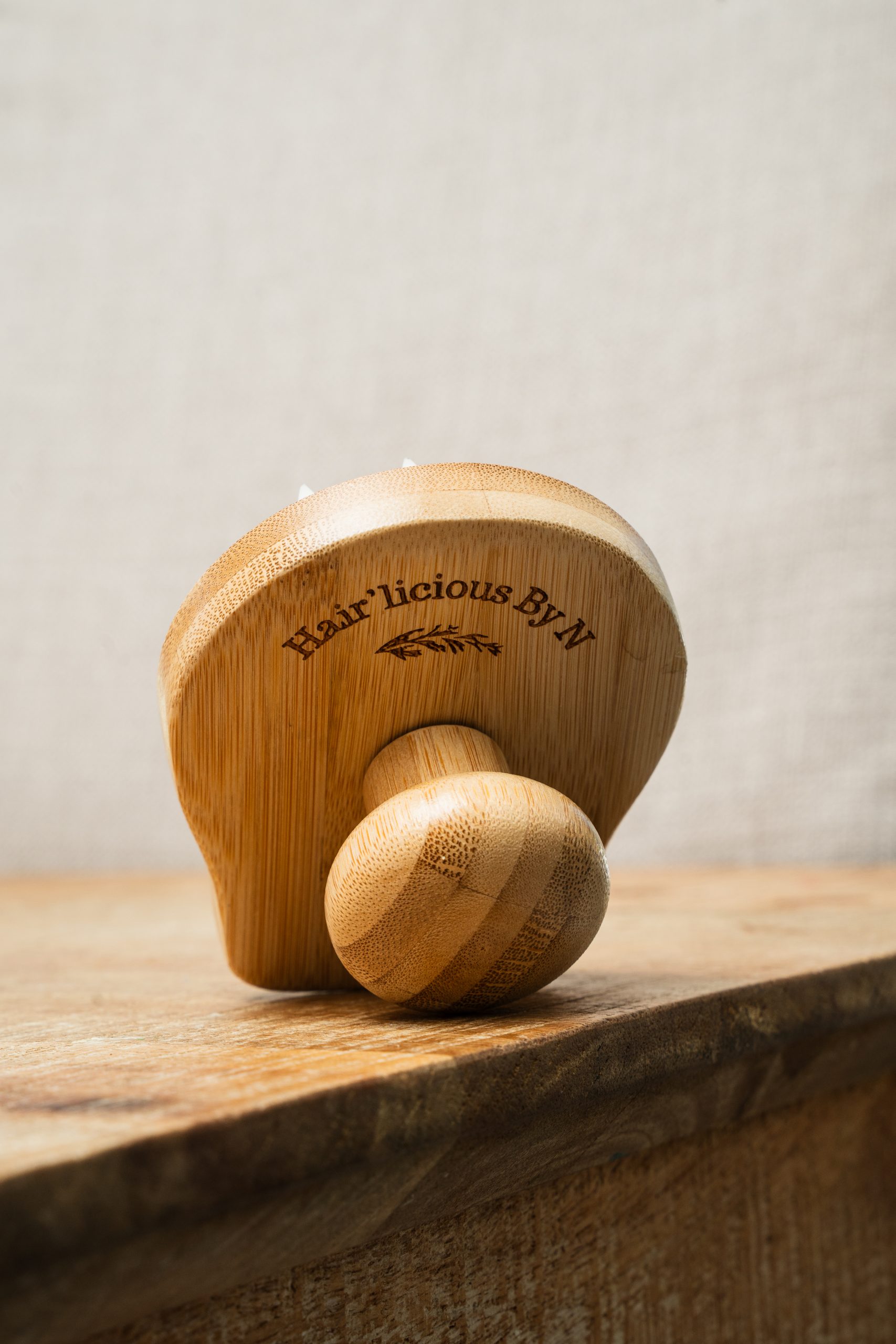 BAMBOO SILICONE SCALP MASSAGER